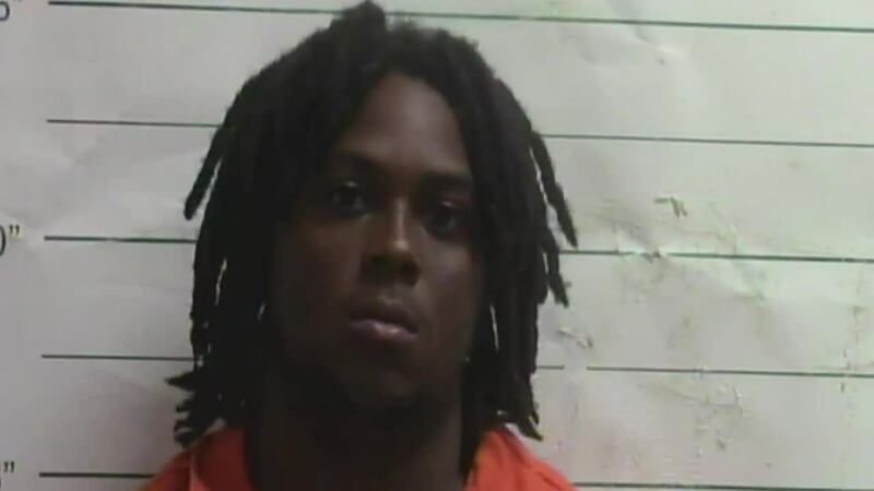 Low bond raised for man accused of shooting 2 North Shore girls