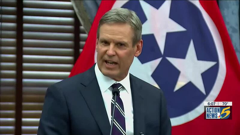 Tennessee Governor signs collegiate transgender athlete ban
