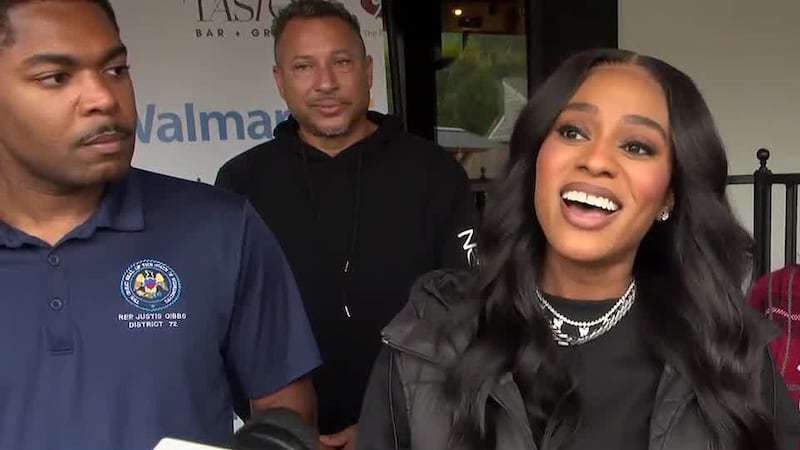 Local Jackson restaurant hosts community food drive