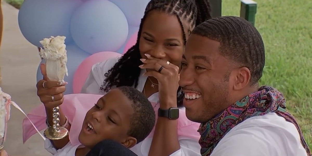 Family expecting baby girl after 108 years of only boys