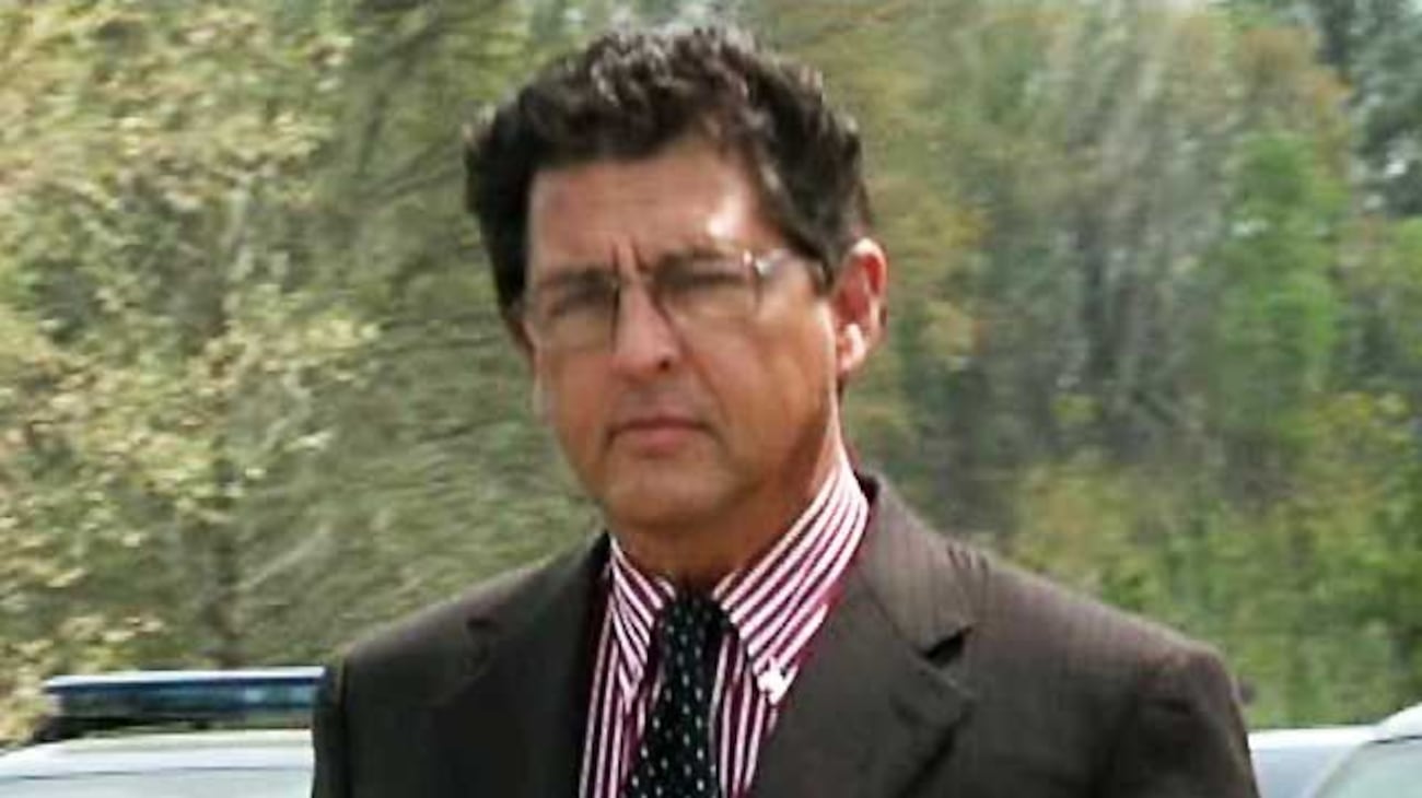 Stuart Irby dead from apparent suicide