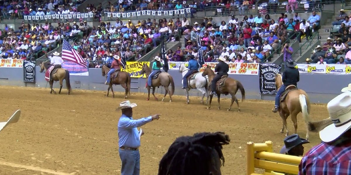 Jackson Black Rodeo preps for Saturday’s opening at the Coliseum